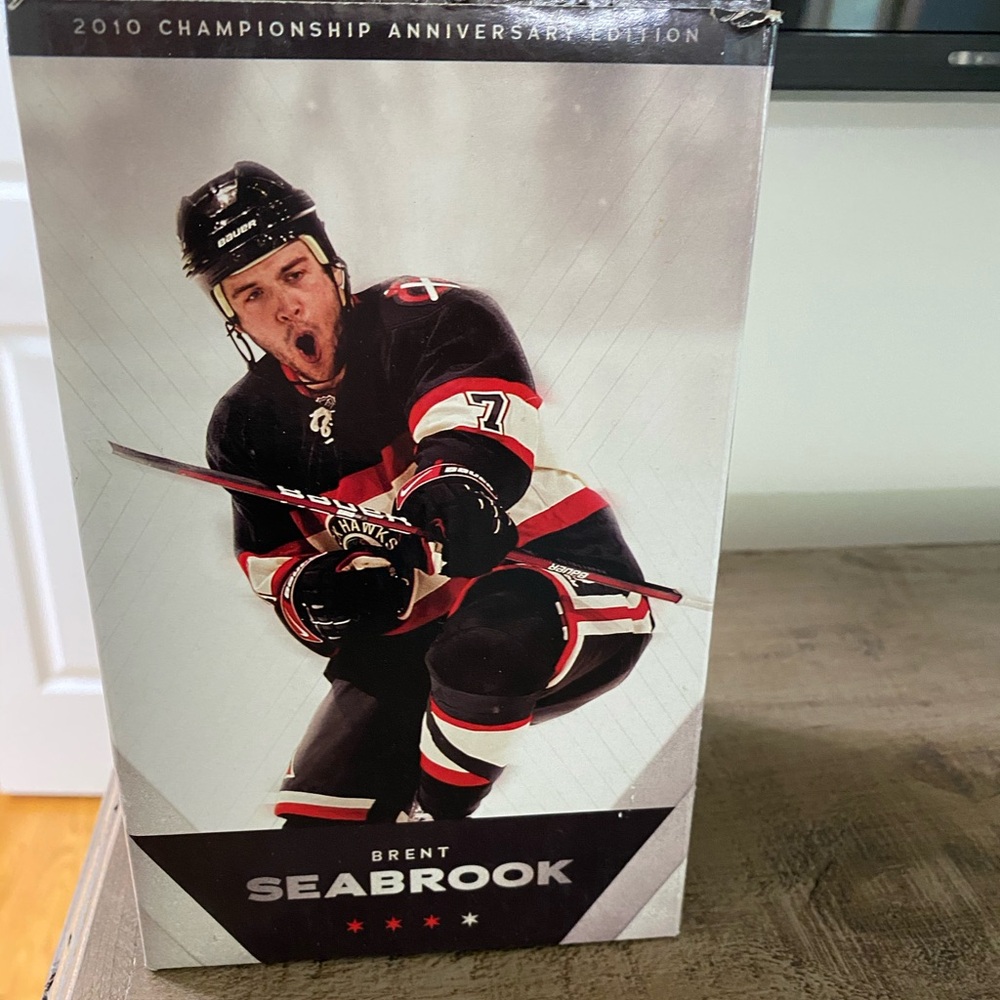 Brent Seabrook 2010 Championship Anniversary Edition Figure nhl